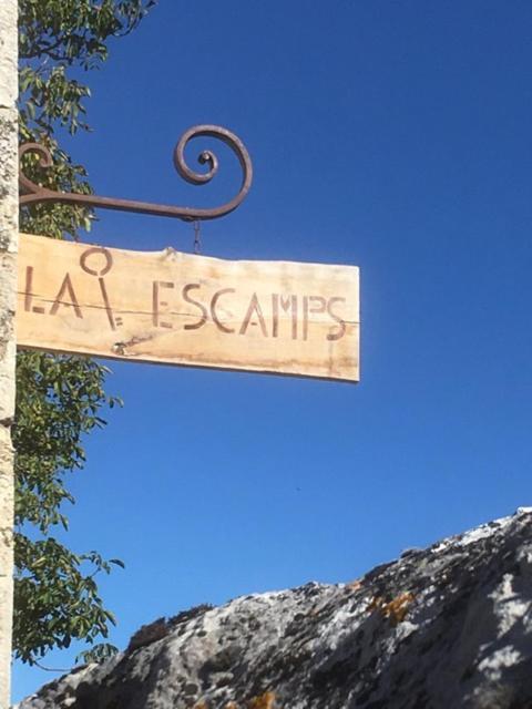 ホテル La Cle D'Escamps エクステリア 写真